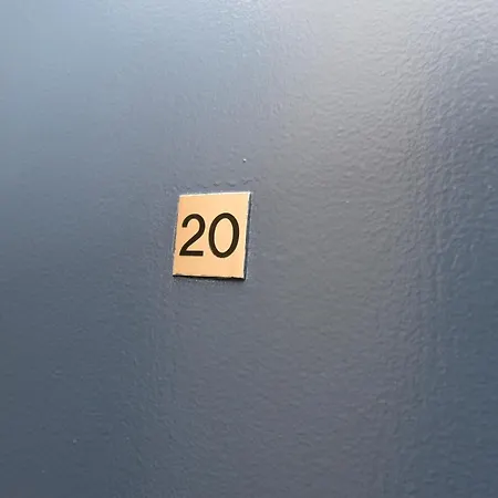 Azur Баларук-ле-Бен