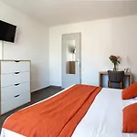 Hotel Azur 2*