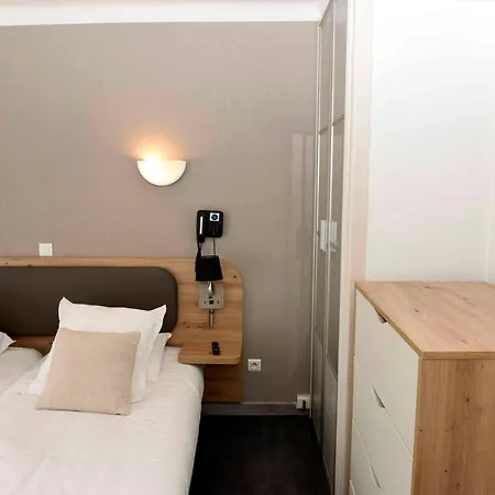 Azur Otel Balaruc-les-Bains